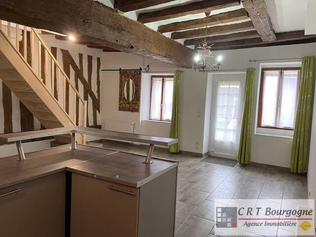 Vente Maison maison ancienne 4 pièces 75 m² Toucy 89130