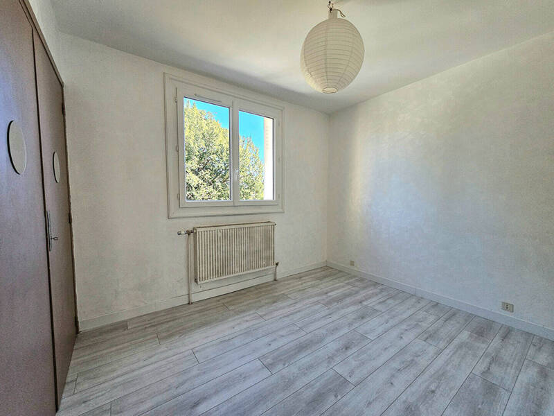 Rent apartment appartement 2 rooms 34 m² in Beaumont 63110 - 525 €