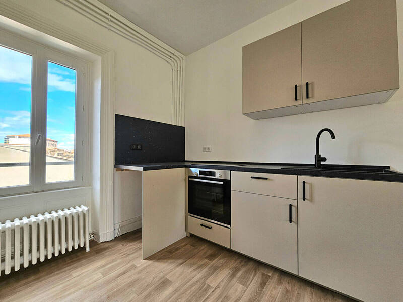 Location appartement 2 pièces 44 m² à Aubière 63170 - 600 €