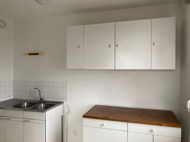 Location appartement 1 pièce 33.3 m² à Beaumont 63110 - 460 €