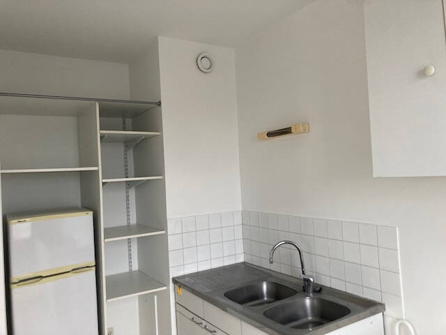 Rent apartment appartement 1 room 33.3 m² in Beaumont 63110 - 460 €