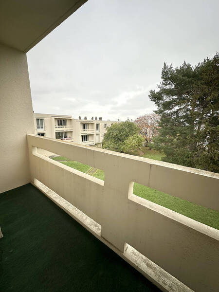 Rent apartment appartement 2 rooms 53.39 m² in Beaumont 63110 - 649 €