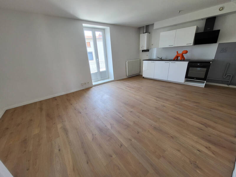 Rent apartment appartement 3 rooms 46 m² in Aubière 63170 - 700 €