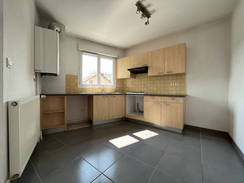 Location appartement 2 pièces 48 m² à Clermont-Ferrand 63000 - 650 €