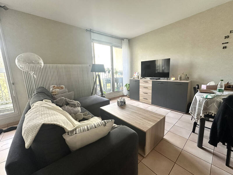 Rent apartment appartement 3 rooms 70.8 m² in Beaumont 63110 - 815 €