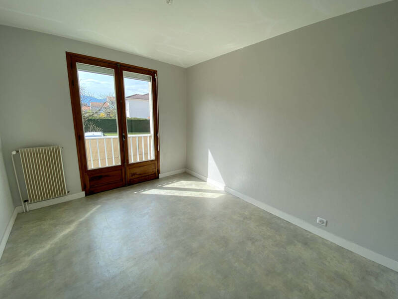 Rent apartment appartement 2 rooms 47 m² in Aubière 63170 - 550 €