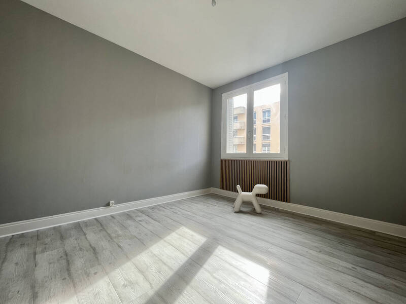 Rent apartment appartement 3 rooms 64 m² in Clermont-Ferrand 63000 - 736 €