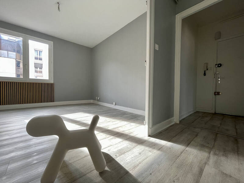 Rent apartment appartement 3 rooms 64 m² in Clermont-Ferrand 63000 - 736 €
