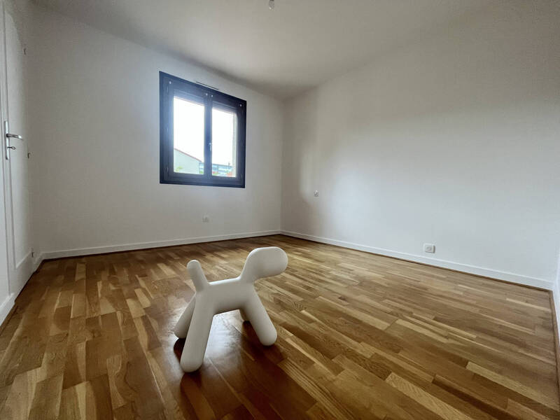 Rent house maison 4 rooms 91 m² in Aubière 63170 - 1 420 €