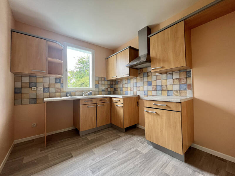 Rent apartment appartement 4 rooms 85 m² in Clermont-Ferrand 63000 - 900 €