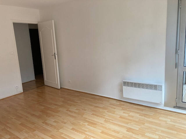 Location appartement 2 pièces 47 m² à Clermont-Ferrand 63000 - 598 €