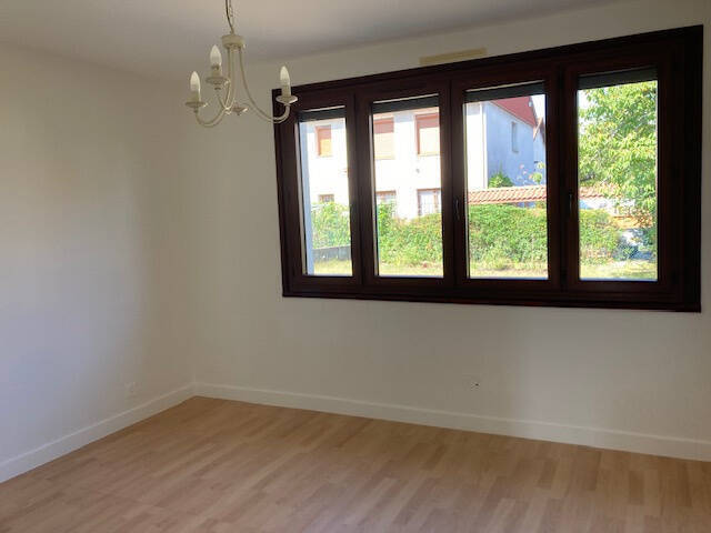 Location appartement 2 pièces 50 m² à Aubière 63170 - 536 €