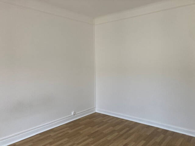 Rent apartment appartement 3 rooms 72 m² in Beaumont 63110 - 620 €