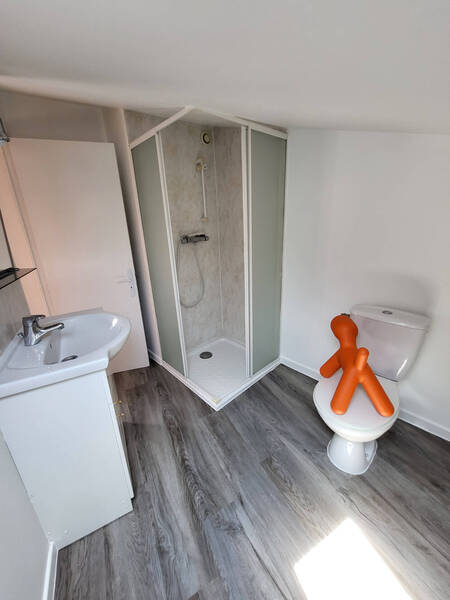Rent apartment appartement 3 rooms 57 m² in Aubière 63170 - 765 €