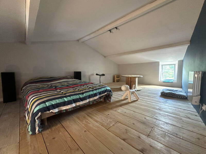 Location maison 3 pièces 75.8 m² à Ceyrat 63122 - 800 €