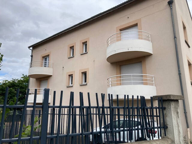 Rent apartment appartement 2 rooms 30.9 m² in Aubière 63170 - 550 €