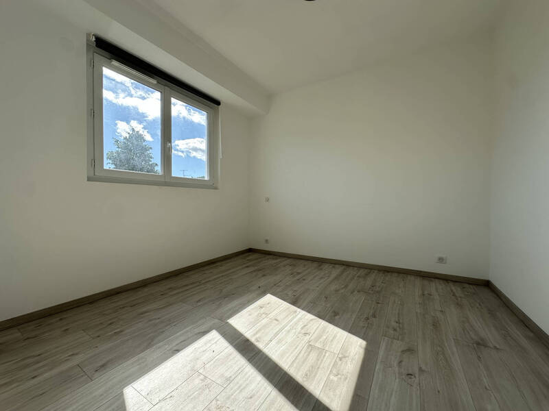 Rent house maison 4 rooms 99 m² in Durtol 63830 - 1 300 €