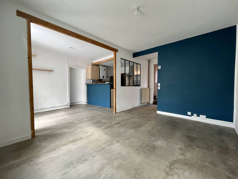 Rent house maison 3 rooms 75.8 m² in Ceyrat 63122 - 800 €