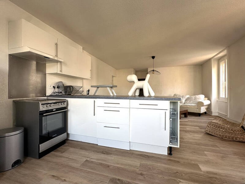 Rent apartment appartement 3 rooms 60 m² in Aubière 63170 - 755 €