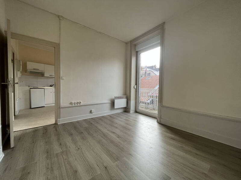 Rent apartment appartement 2 rooms 25 m² in Beaumont 63110 - 410 €