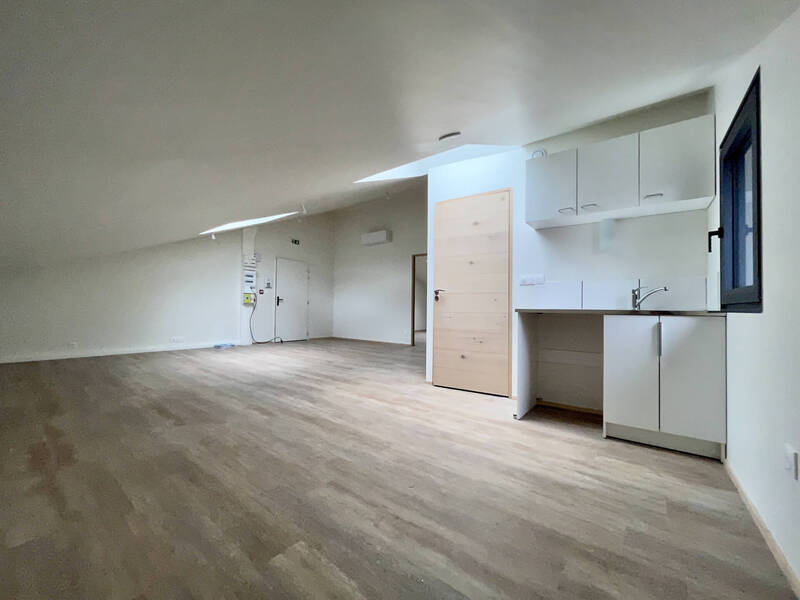 Rent apartment appartement 3 rooms 63.95 m² in Clermont-Ferrand 63000 - 825 €