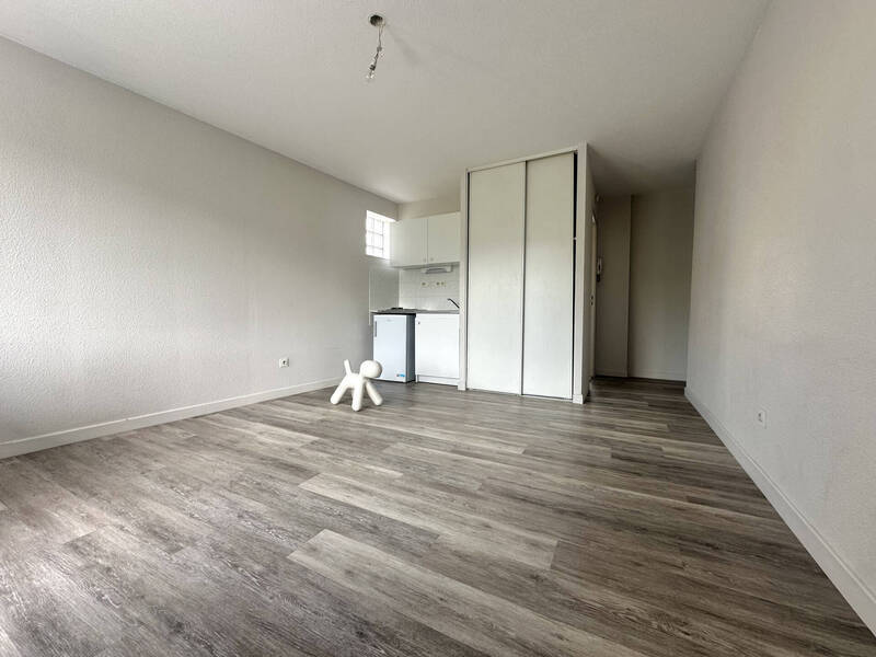 Rent apartment appartement 2 rooms 31.2 m² in Beaumont 63110 - 515 €