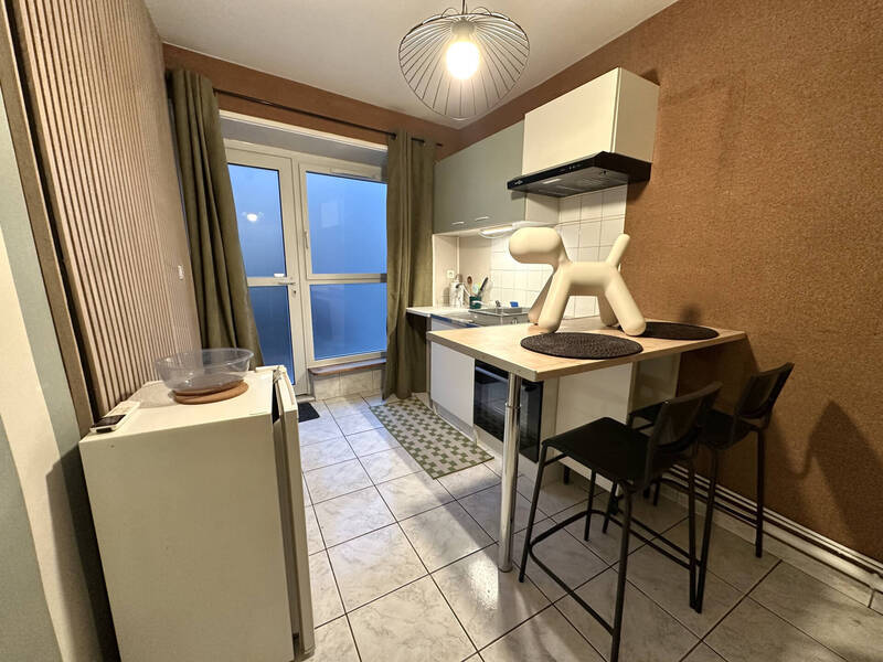 Location appartement studio 1 pièce 18 m² à Beaumont 63110 - 400 €