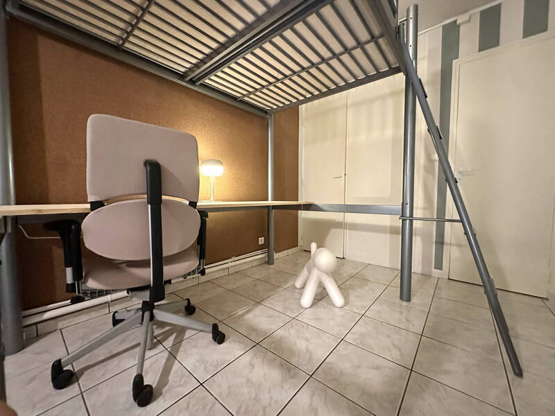 Location appartement studio 1 pièce 18 m² à Beaumont 63110 - 400 €