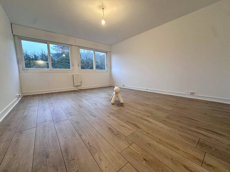 Rent apartment appartement 2 rooms 64.85 m² in Royat 63130 - 760 €