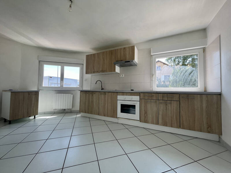 Rent apartment appartement 2 rooms 38.79 m² in Beaumont 63110 - 550 €