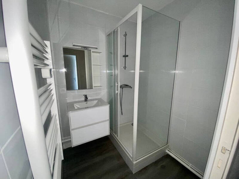 Location appartement 2 pièces 38 m² à Aubière 63170 - 587 €