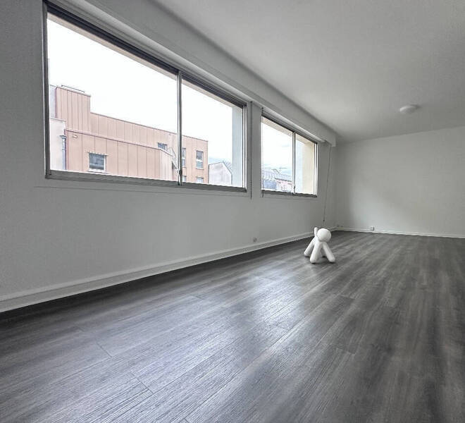 Location appartement 2 pièces 57 m² à Clermont-Ferrand 63000 - 650 €