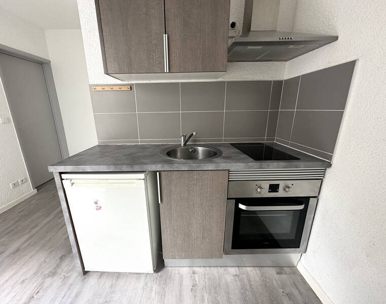 Location appartement 1 pièce 19.69 m² à Aubière 63170 - 417 €