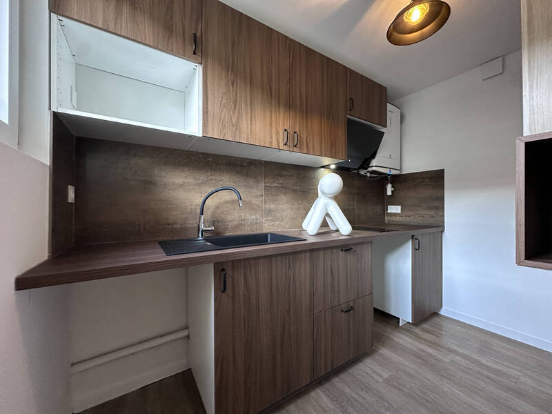 Location appartement studio 1 pièce 27.74 m² à Clermont-Ferrand 63000 - 550 €