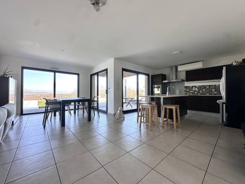 Location maison 5 pièces 163.65 m² à Moissat 63190 - 2 100 €