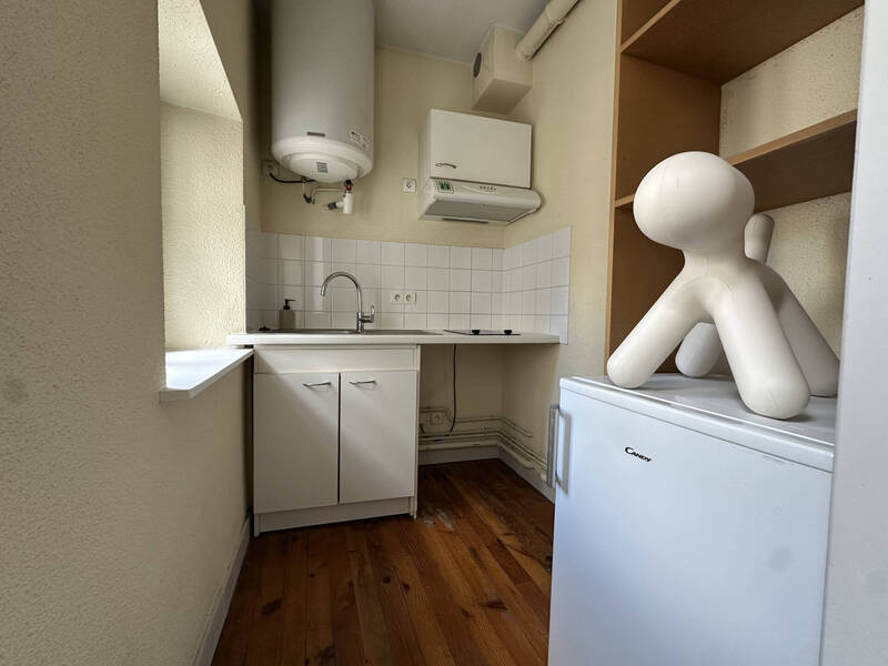 Location appartement 2 pièces 28 m² à Clermont-Ferrand 63000 - 450 €