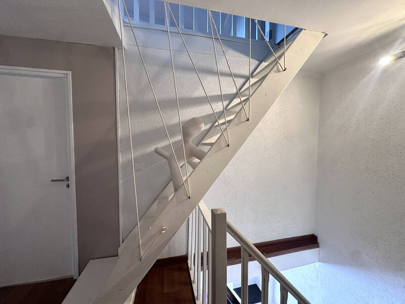 Rent house maison de village 4 rooms 105.4 m² in Chanonat 63450 - 900 €