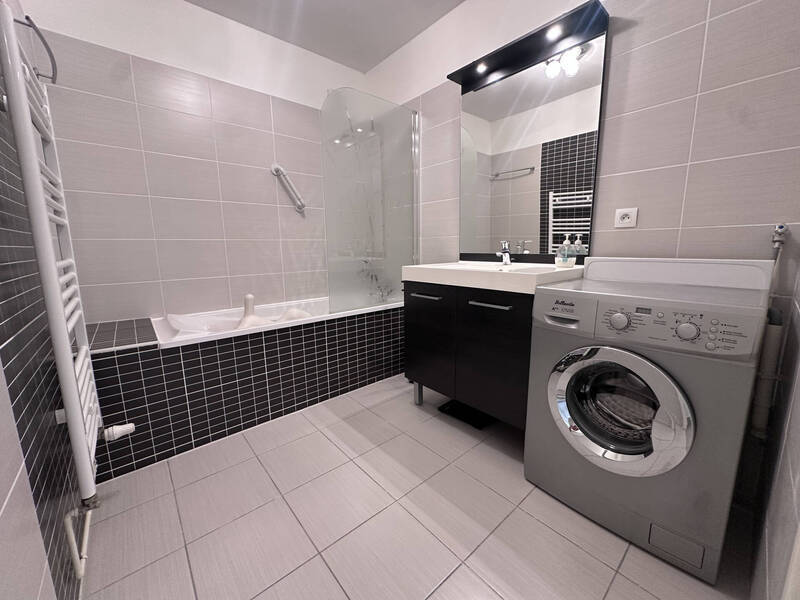 Rent apartment appartement 3 rooms 70 m² in Ceyrat 63122 - 940 €