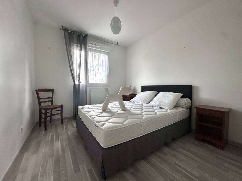 Rent apartment appartement 3 rooms 70 m² in Ceyrat 63122 - 940 €