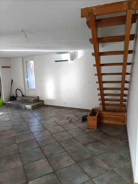 Location maison 3 pièces 63 m² à Ceyrat 63122 - 815 €