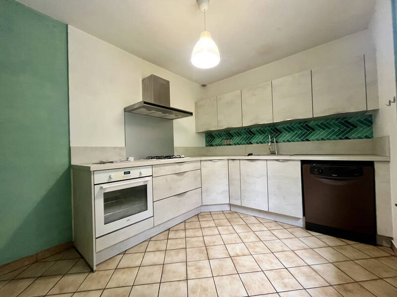 Rent house maison 4 rooms 80 m² in Pérignat-lès-Sarliève 63170 - 990 €