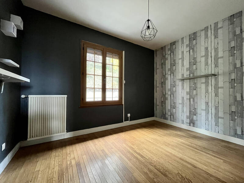 Rent house maison 4 rooms 80 m² in Pérignat-lès-Sarliève 63170 - 990 €