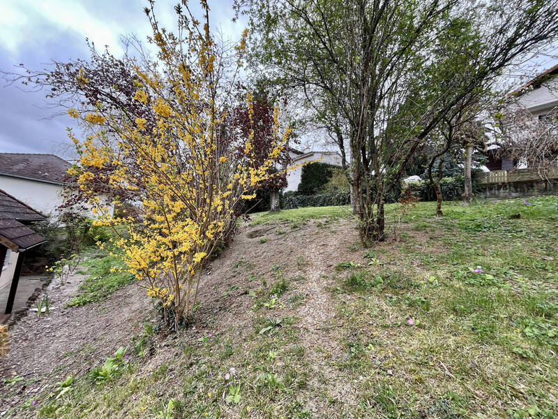 Rent house maison 4 rooms 80 m² in Pérignat-lès-Sarliève 63170 - 990 €