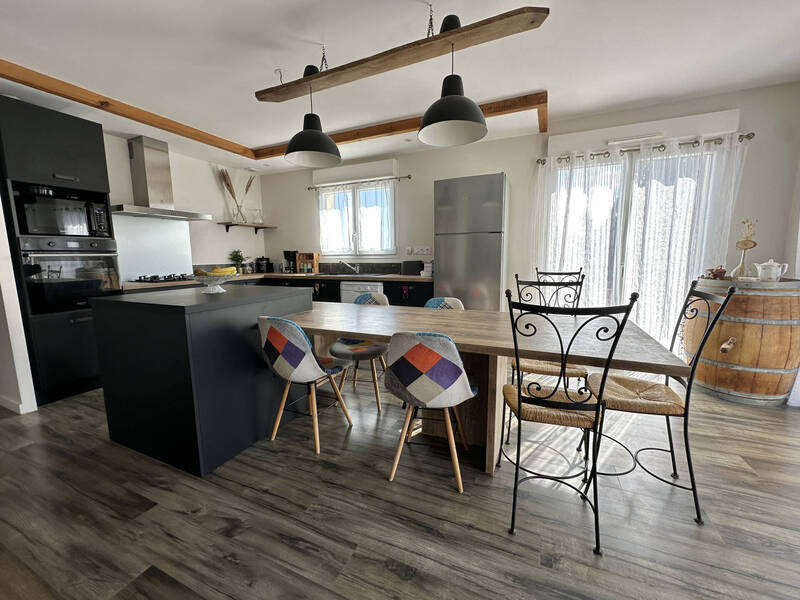 Location maison 4 pièces 108.58 m² à Pérignat-lès-Sarliève 63170 - 1 420 €