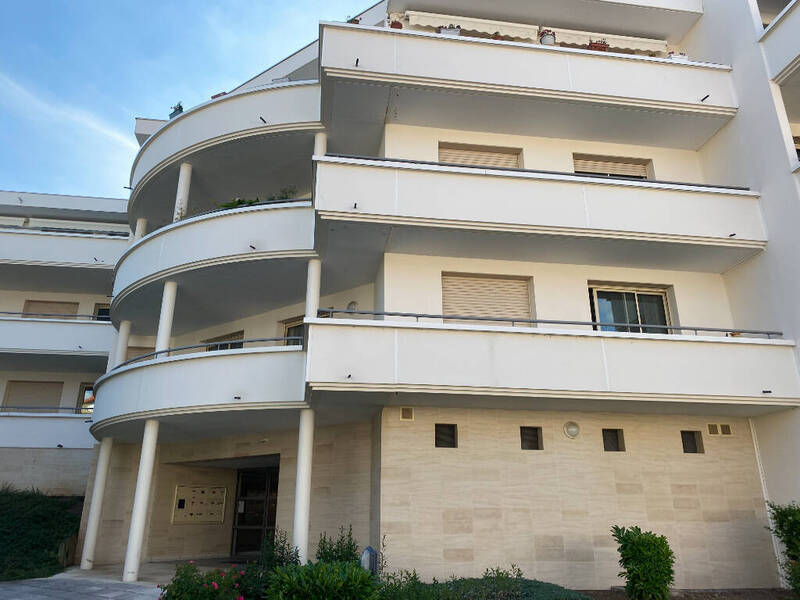Rent apartment appartement 5 rooms 107.38 m² in Chamalières 63400 - 1 153 €