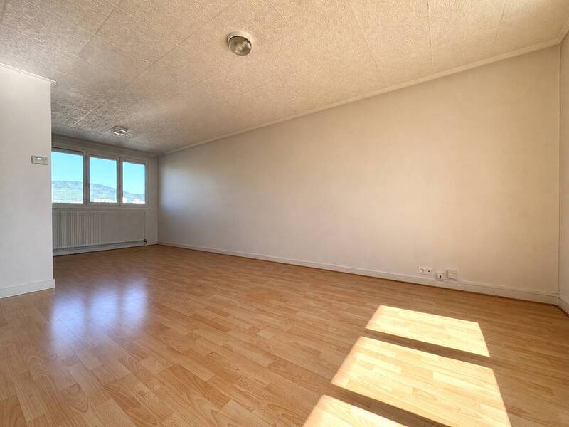 Rent apartment appartement 3 rooms 67.24 m² in Clermont-Ferrand 63100 - 700 €