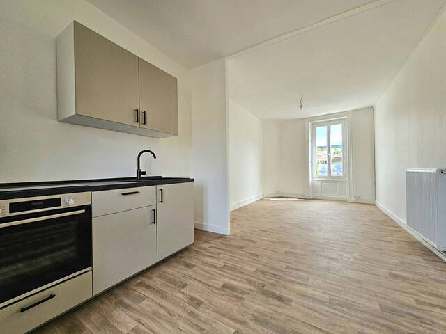 Rent Apartment appartement 2 rooms 44 m² Aubière 63170