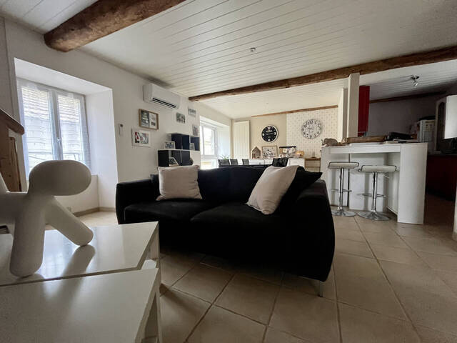 Location Maison 4 pièces 120 m² Saint-Genès-Champanelle 63122