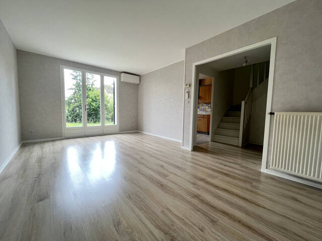 Location Appartement 4 pièces 85 m² Clermont-Ferrand 63000