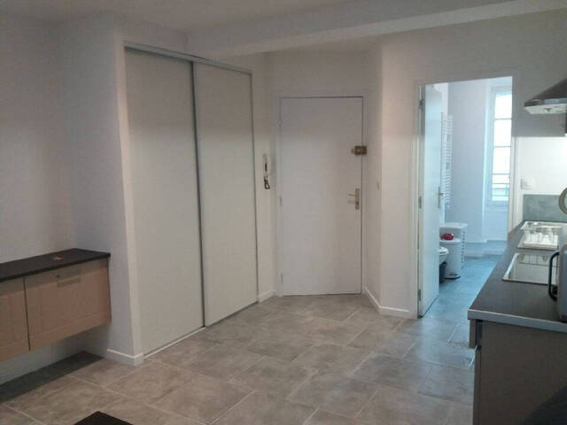 Vente Appartement 1 pièce 22 m² Toulon 83000